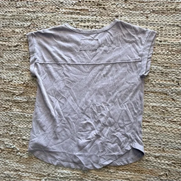 BE COOL Light Gray Women’s Short Sleeve Top Size Small - Picture 4 of 5